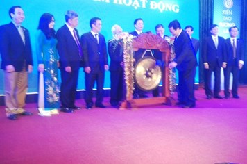 Thủ tướng Nguyễn Tấn Dũng biểu dương những nỗ lực của ngành CK