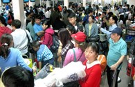 Sợ "tắc sân bay" dịp Tết, Vietnam Airlines khuyến khích check in trực tuyến
