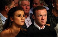 Mê cờ bạc và gái, Rooney bị vợ “cấm cửa” sang Trung Quốc