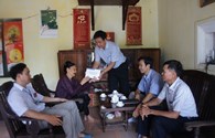 Quỹ TLV Lao Động – CĐ TCty Hàng không VN tặng sổ tiết kiệm tới mẹ liệt sỹ Gạc Ma