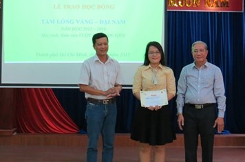 Trao học bổng Tấm Lòng Vàng - Đại Nam tại TP.Hồ Chí Minh