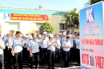 Khánh Hòa: 1350 công nhân Tổng Công ty Khánh Việt nhắn tin ủng hộ “Nghĩa tình Hoàng Sa, Trường Sa”