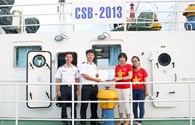 Quỹ TLV Lao Động trao 120 triệu đồng cho 2 tàu Cảnh sát biển 2013 và 2015