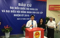 Chủ tịch UBND TP Nguyễn Đức Chung đi bầu cử từ sáng sớm