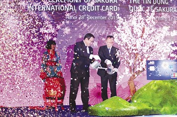 MB ra mắt thẻ tín dụng quốc tế MB JCB Sakura