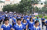 5000 người hừng hực khí thế đi bộ hưởng ứng lễ xuất quân SEA Games 29