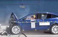 Công nghệ 360: Tesla Model X đạt 5 sao trong bài kiểm tra độ an toàn