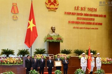 Văn phòng Quốc hội nhận Huân chương Hồ Chí Minh
