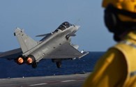 Chiến đấu cơ Pháp lần đầu xuất kích từ tàu sân bay tiêu diệt IS