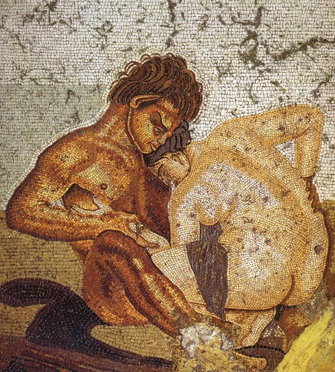 Rất nhiều bức tranh và cả đồ vật mang đậm sắc thái phồn thực, cho thấy các quan niệm về tình dục của nền văn hoá La Mã thời ấy tự do và phóng khoáng hơn rất nhiều nền văn hoá hiện nay.