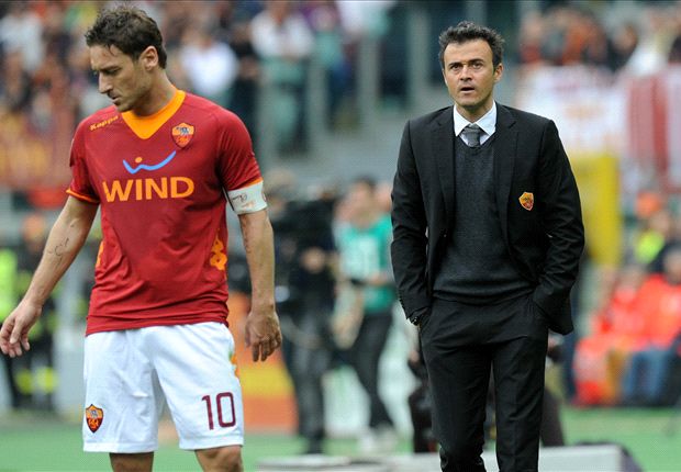 Totti và Enrique từng có thời gian làm việc cùng nhau khá lâu tại AS Roma. Ảnh: Getty.