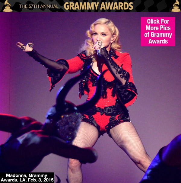 Madonna dàn dựng tiết mục công phu, như dựng cả trường quay của MV trên sân khấu Grammy.