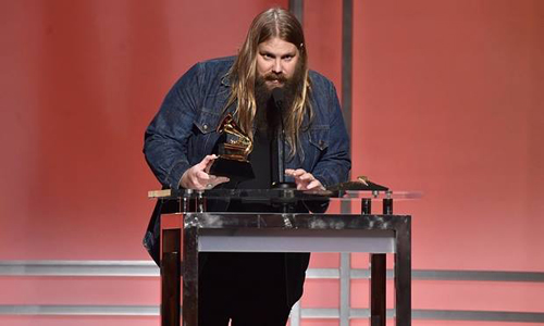 Chris Stapleton gửi lời cảm ơn ban nhạc, ê-kíp và Taylor Swift vì đã đóng góp cho thành công của anh.