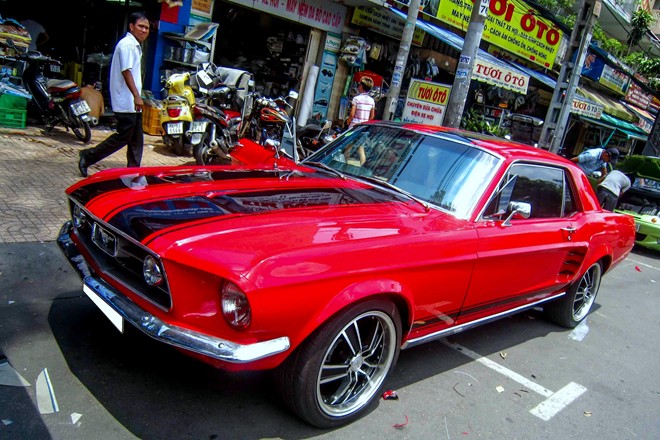 Dân chơi Sài Gòn phục chế Mustang cổ thay hơn 1000 chi tiết  VnExpress