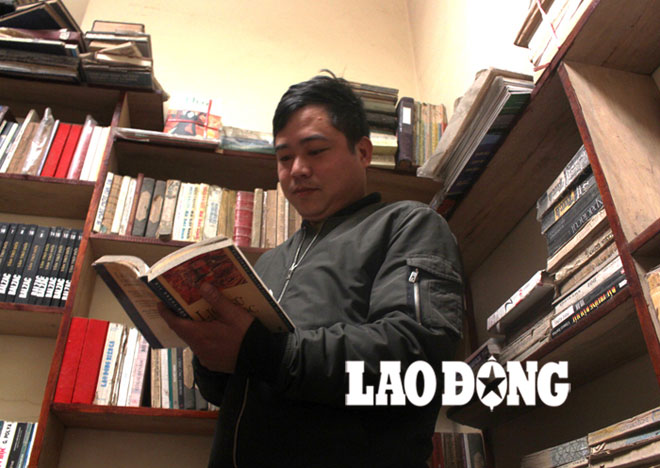 Anh Trịnh Hùng Cường sở hữu kho sách quý với hơn 10 nghìn đầu sách.