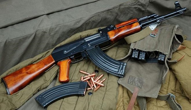Hiện tại AK-47 đang là vũ khí cá nhân tiêu chuẩn cho quân đội của hơn 60 quốc gia trên thế giới.