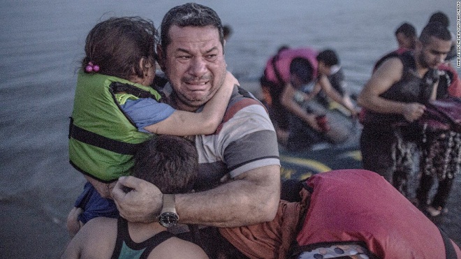 Nỗi sợ hãi, buồn đau của người dân tị nạn